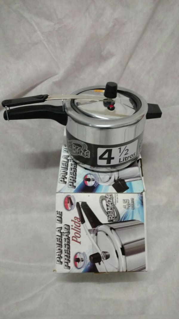Panela de Pressão Polida 4,5 Litros = REMAZA