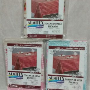 Toalha de Mesa Plastica Termica 1,40x1,40 = ALMITÉX