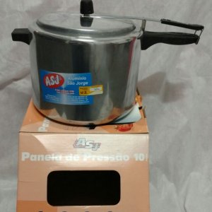 Panela de Pressão 10 Litros Craqueada = SÃO JORGE
